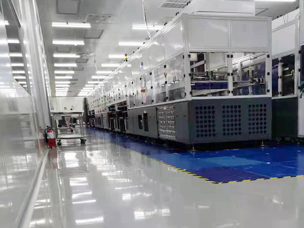 湖南華浩科技有限公司，萬級SMT電子淨化車間（面積2400平方）